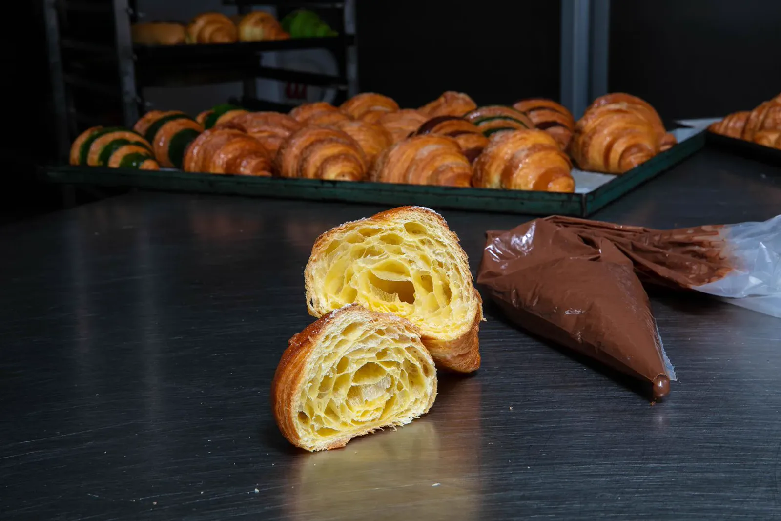 Cornetto in sezione, sfoglia visibile